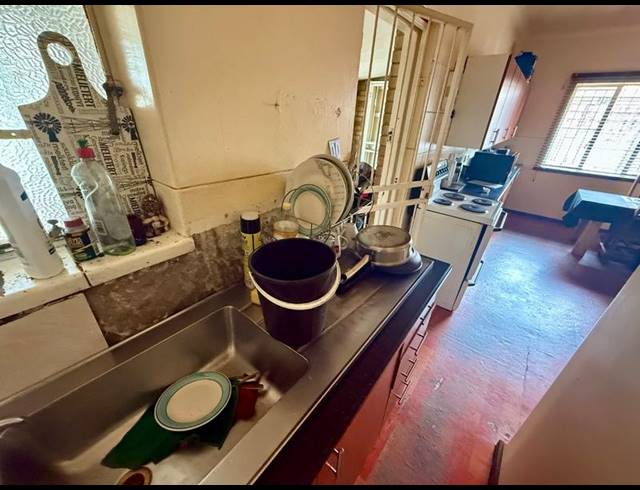 3 BEDROOM HOUSE FOR SALE IN VANDERBIJLPARK CE 2